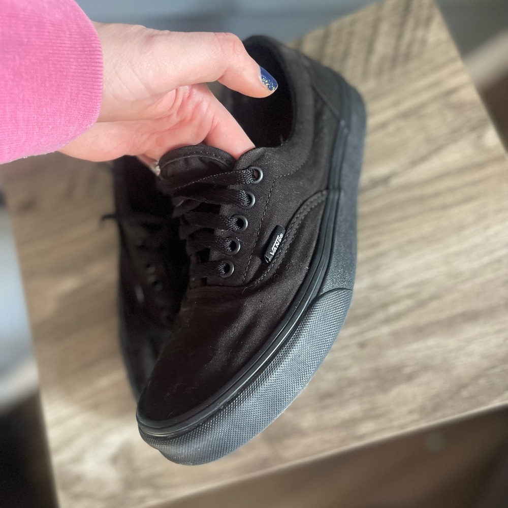 Black vans